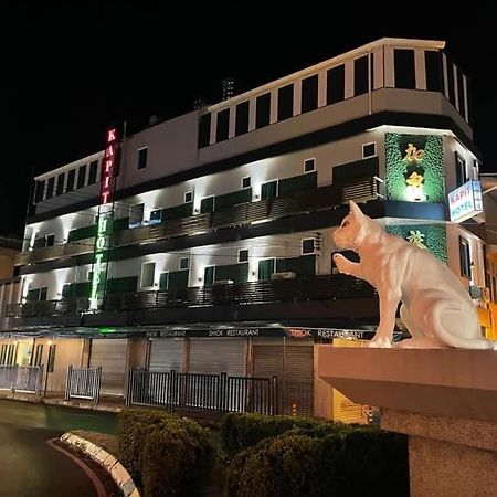 Kapit Hotel Kuching Dış mekan fotoğraf